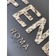 Replica perfetta Borsa tote media Fendi Sunshine nera con logo pitone Imitazione Outlet Online