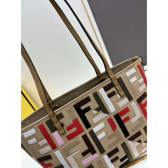 Migliore Repliche Borsa piccola Roll Tote Fendi tela con ricamo FF multicolore Economiche Outlet Online
