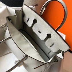 Repliche Hermes Pearl Grey Clemence Birkin 30cm Borsa GHW Imitazioni Premium Miglior Falso Hermes Pearl Grey Clemence Birkin 30cm Borsa GHW Economiche Premium