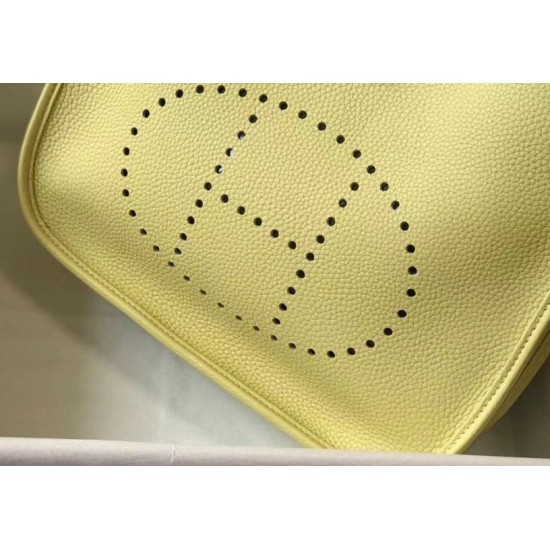 Perfette Qualità Repliche Hermes Evelyne III 29 PM Borsa Jaune Poussin Clemence Imitazione Replica perfetta Hermes Evelyne III 29 PM Borsa Jaune Poussin Clemence Imitazione Outlet Online