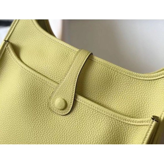 Perfette Qualità Repliche Hermes Evelyne III 29 PM Borsa Jaune Poussin Clemence Imitazione Replica perfetta Hermes Evelyne III 29 PM Borsa Jaune Poussin Clemence Imitazione Outlet Online