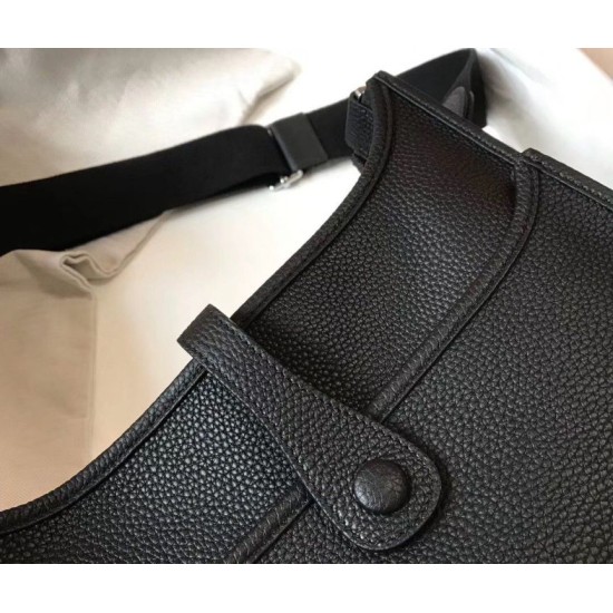 Miglior Falso Hermes Evelyne III 29 PM Borsa Nero Clemence Economiche Premium