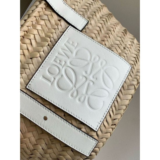 Miglior Falso Loewe Piccolo Basket Borsa Raffia e vitello bianca Economiche Premium