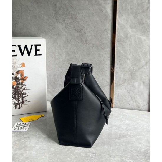 Miglior Falso Loewe Cubi Piccolo Borsa Nero Vitello e Jacquard Economiche Premium
