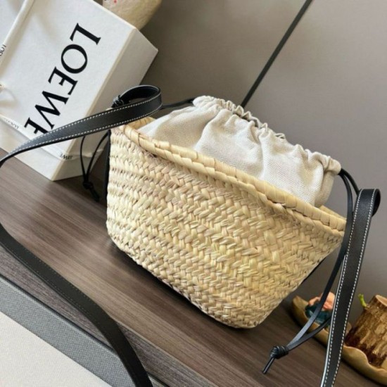 Miglior Falso Loewe Drawstring Bucket Borsa Palm Leaf e vitello nera Economiche Premium