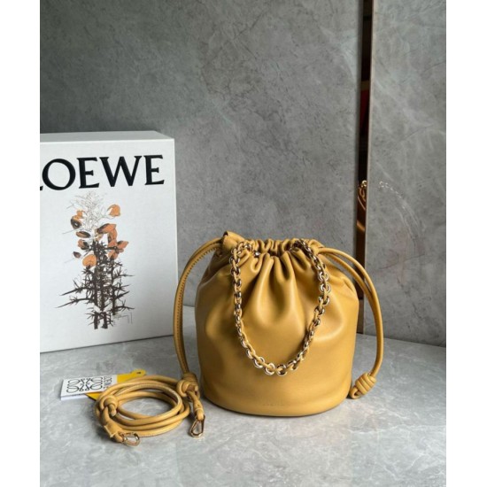 Replica perfetta Loewe Flamenco Purse Bucket Borsa Sahara Nappa Agnello Imitazione Outlet Online