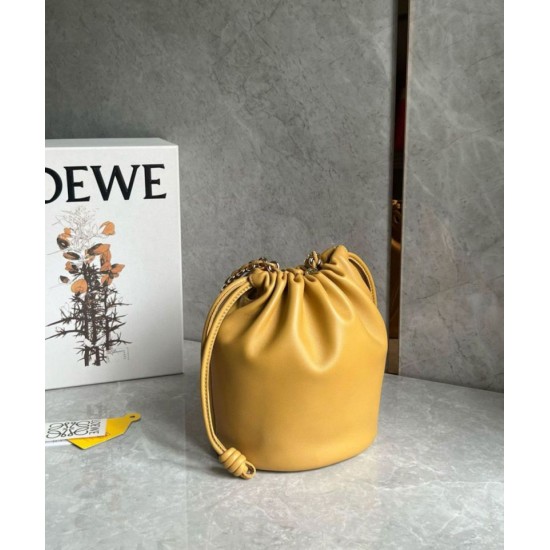 Replica perfetta Loewe Flamenco Purse Bucket Borsa Sahara Nappa Agnello Imitazione Outlet Online