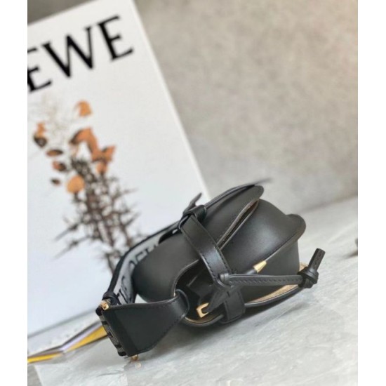 Replica perfetta Loewe Mini Gate Dual Borsa Nero vitello Imitazione Outlet Online