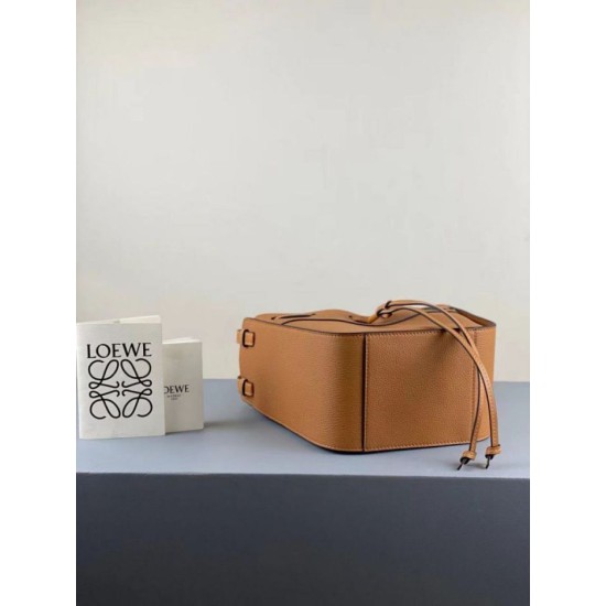 Miglior Falso Loewe Mini Hammock Drawstring Borsa Brown Economiche Premium