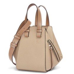 Replica perfetta Loewe Compact Borsa Hammock vitello grana sabbia Imitazione Outlet Online