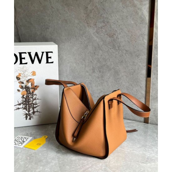 Perfette Qualità Repliche Loewe Compact Hammock Borsa Light Caramel Grained Calfskin Imitazione