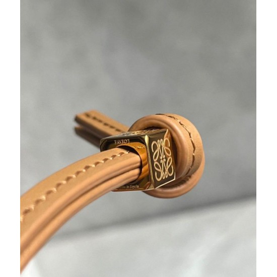 Replica perfetta Loewe Mini Hammock Hobo Borsa Light Brown Vitello Imitazione Outlet Online