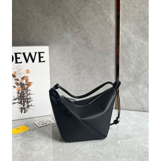 Miglior Falso Loewe Mini Hammock Hobo Borsa Nero Vitello Economiche Premium