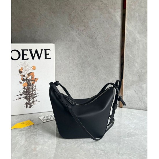 Miglior Falso Loewe Mini Hammock Hobo Borsa Nero Vitello Economiche Premium