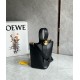 Miglior Falso Loewe Mini Pebble Bucket Borsa Nero Vitello Economiche Premium