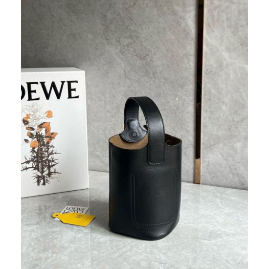 Miglior Falso Loewe Mini Pebble Bucket Borsa Nero Vitello Economiche Premium