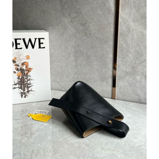 Miglior Falso Loewe Mini Pebble Bucket Borsa Nero Vitello Economiche Premium