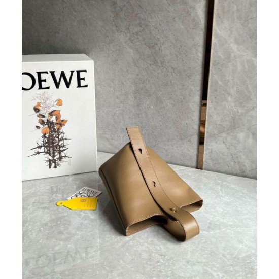 Perfette Qualità Repliche Loewe Mini Pebble Bucket Borsa Oak Calfskin Imitazione