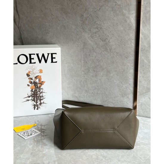Migliore Repliche Loewe Puzzle Medium Fold Tote Borsa Dark Green Vitello Economiche Outlet Online