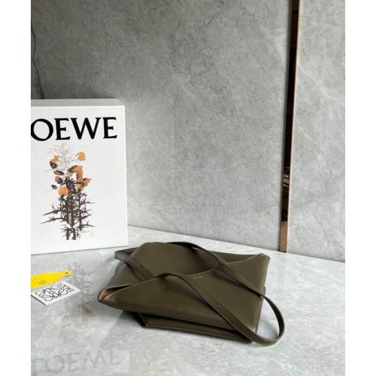 Migliore Repliche Loewe Puzzle Medium Fold Tote Borsa Dark Green Vitello Economiche Outlet Online