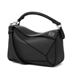 Migliore Repliche Loewe Piccolo Puzzle Borsa Nero Vitello Economiche Outlet Online