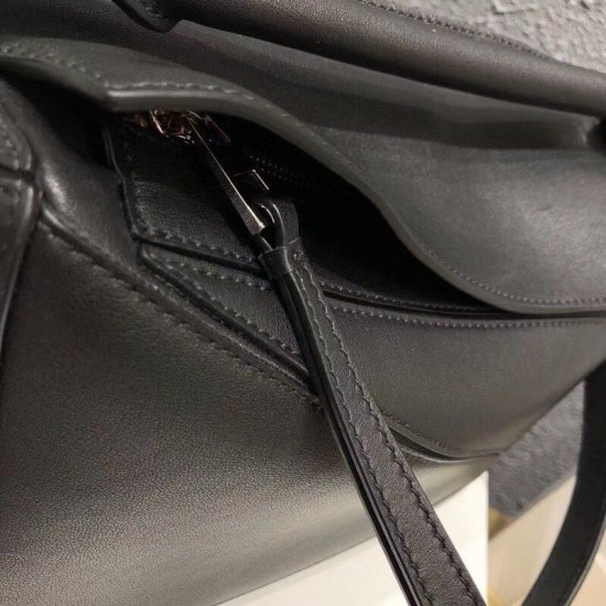 Migliore Repliche Loewe Piccolo Puzzle Borsa Nero Vitello Economiche Outlet Online