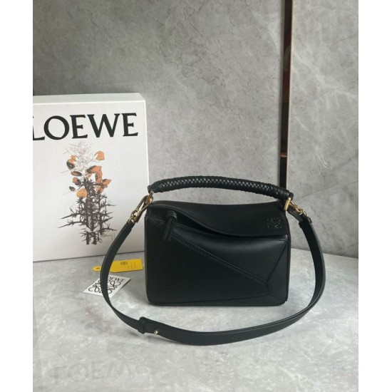 Replica perfetta Loewe Puzzle Piccolo Borsa Nero Vitello con Manico Intrecciato Imitazione Outlet Online