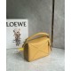 Miglior Falso Loewe Puzzle Piccolo Borsa Sahara Vitello con Manico Intrecciato Economiche Premium