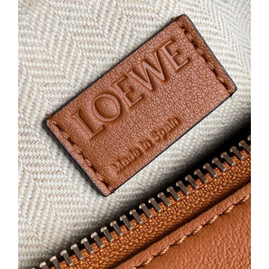 Perfette Qualità Repliche Loewe Puzzle Medium Borsa Brown Classic Calfskin Imitazione