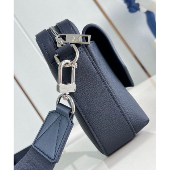 Miglior Falso Borsa a tracolla Louis Vuitton Fastline LV Aerogram blu navy M11600 Economiche Premium