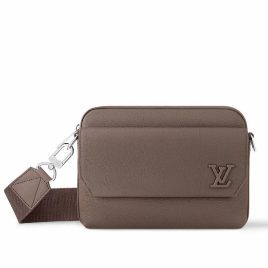 Migliore Repliche Louis Vuitton Fastline Messenger Borsa LV Aerogram color moka M11626 Economiche Outlet Online