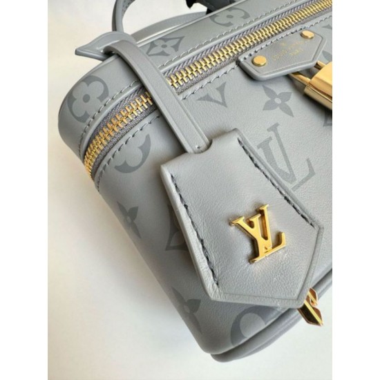 Migliore Repliche Louis Vuitton Vanity Chain Pouch vitello monogram M12427 Economiche Outlet Online