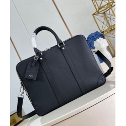 Miglior Falso Louis Vuitton Porte Documents Voyage GM Taiga nera M30967 Economiche Premium