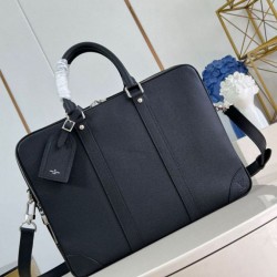 Miglior Falso Louis Vuitton Porte Documents Voyage GM Taiga nera M30967 Economiche Premium