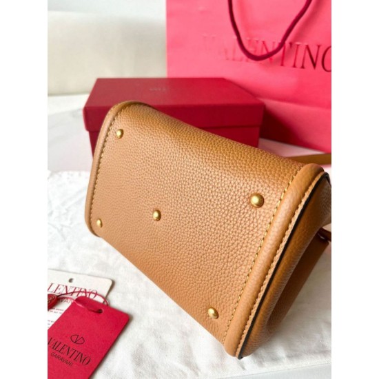 Migliore Repliche Valentino Alltime Piccolo Borsa Marrone vitello granata Economiche Outlet Online