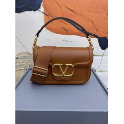 Replica perfetta Valentino Alltime Borsa a tracolla Marrone Granulata Imitazione Outlet Online