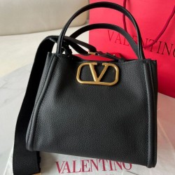 Perfette Qualità Repliche Valentino Alltime Medium Borsa Nero vitello granata Imitazione