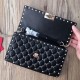Valentino Rockstud Spike Chain Clutch Nero Agnello Replica originale di alta qualità Miglior Falso Valentino Rockstud Spike Chain Clutch Nero Agnello Economiche Premium