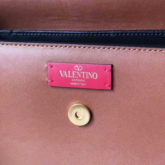 Migliore Replica Valentino Supervee Crossbody Borsa Marrone Imitazioni Outlet Italia Miglior Falso Valentino Supervee Crossbody Borsa Marrone Economiche Premium
