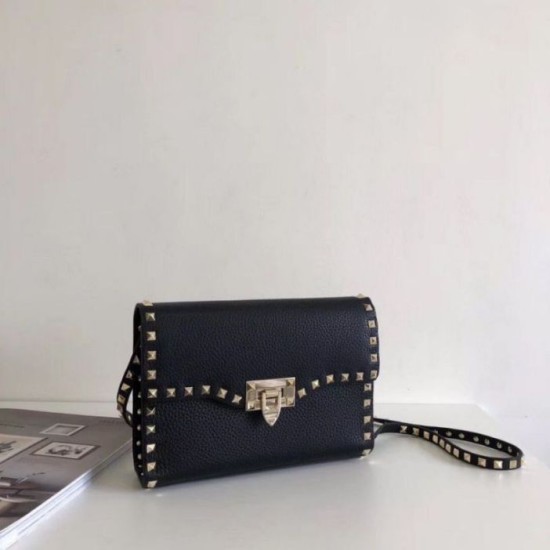 Replica perfetta Valentino Rockstud Piccolo Crossbody Borsa Nero Granulato Imitazione Outlet Online