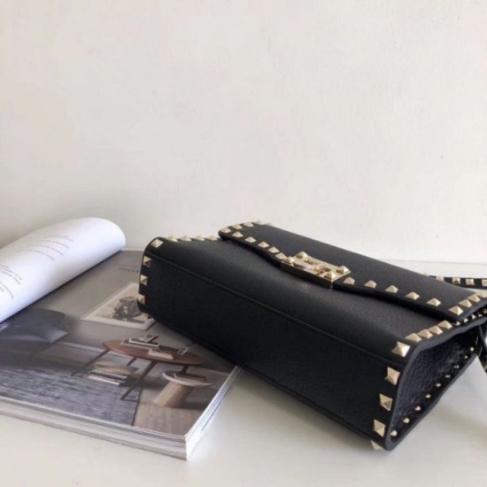 Replica perfetta Valentino Rockstud Piccolo Crossbody Borsa Nero Granulato Imitazione Outlet Online