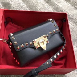 Miglior Falso Valentino Mini Rockstud Crossbody Borsa Nero Vitello Economiche Premium