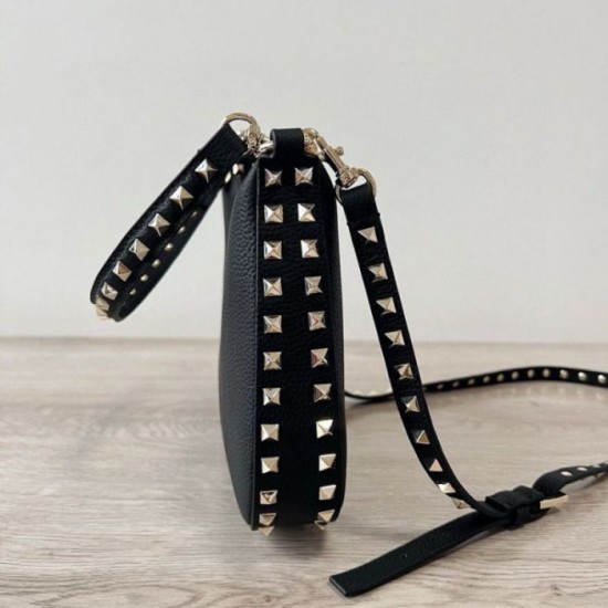 Replica perfetta Valentino Rockstud Piccolo Hobo Borsa Nero vitello granata Imitazione Outlet Online