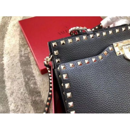 Perfette Qualità Repliche Valentino Nero Medium Rockstud Top Handle Borsa Imitazione
