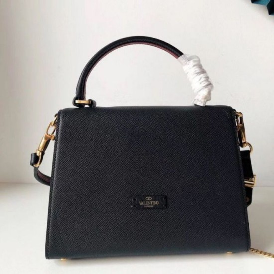 Repliche Valentino Piccolo Vsling HandBorsa Nero Vitello Granato Imitazioni Premium Replica perfetta Valentino Piccolo Vsling HandBorsa Nero Vitello Granato Imitazione Outlet Online