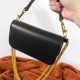 Perfette Qualità Repliche Valentino Loco Piccolo Borse a tracolla Nero Vitello Imitazione Perfette Qualità Repliche Valentino Loco Piccolo Borse a tracolla Nero Vitello Imitazione