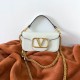 Migliore Repliche Valentino Loco Piccola Borsa A Tracolla Bianco Vitello Economiche Outlet Online