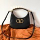 Perfette Qualità Repliche Valentino Stud Sign Hobo Borsa Nero Vitello Imitazione