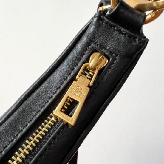 Perfette Qualità Repliche Valentino Stud Sign Hobo Borsa Nero Vitello Imitazione