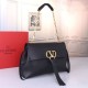 Migliore Repliche Valentino Medium VRing Chain Borsa Nero Grainy Calfskin Economiche Outlet Online
